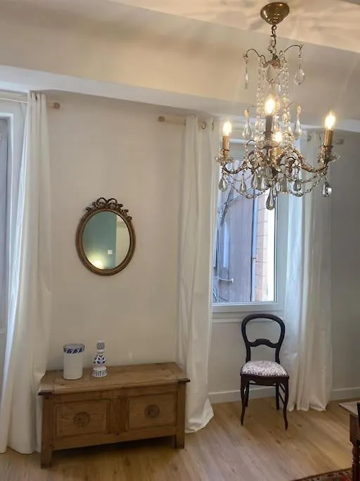 Charmant Studio Au Coeur De הייר 0*,